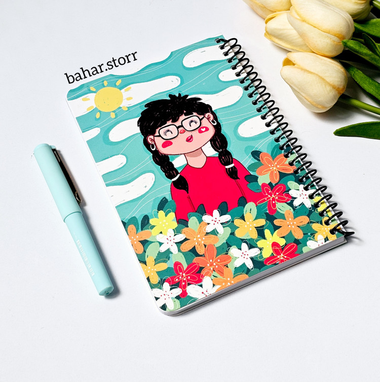 دفترچه یادداشت خط دار ۸۰ برگدختر تپل عینکی