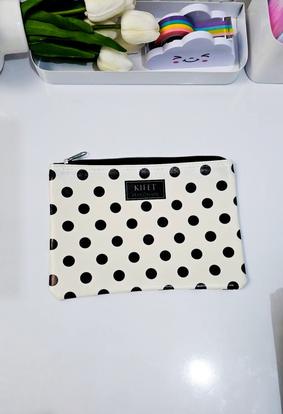 کاور چرمی برند کیفت ابعاد a5 توپی سفید