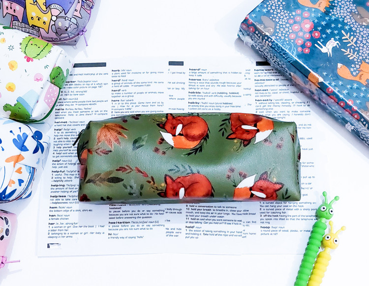 جامدادی چرم مصنوعی فانتزی تک زیپ روباه