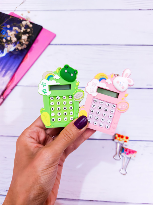 ماشین حساب جیبی مناسب مدرسه و دانشگاه سری فانتزی