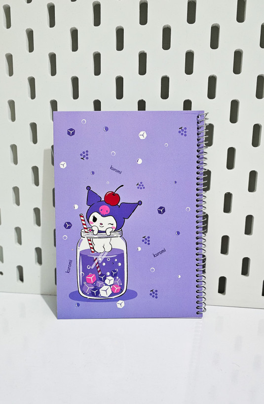 دفترهای حاشیه دار جلد مقوایی ۴۰ برگ کرومی