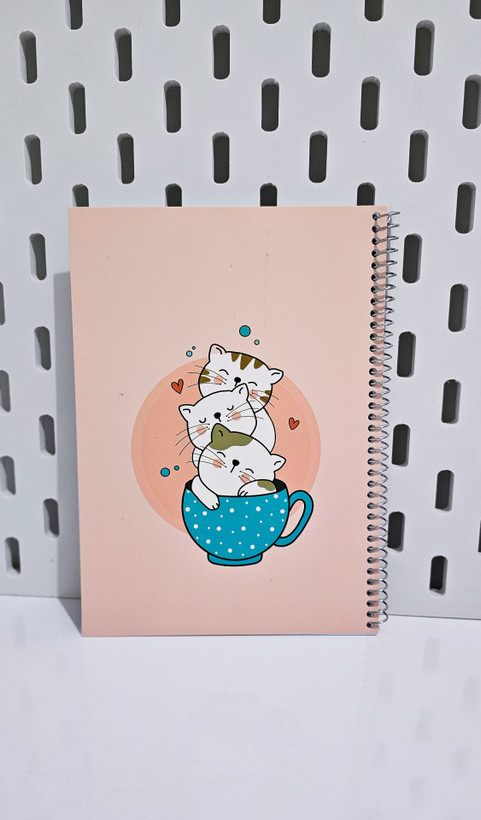 دفترهای حاشیه دار جلد مقوایی ۴۰ برگ گربه صورتی