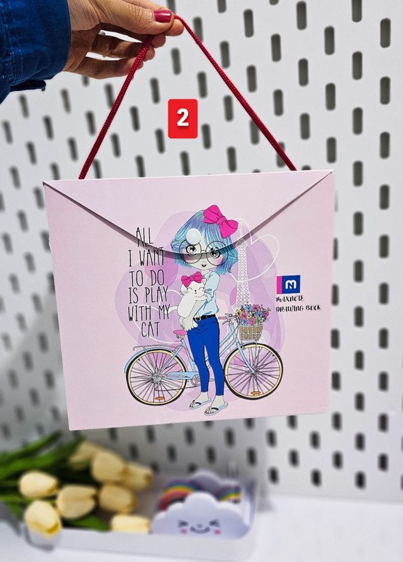 دفتر نقاشی کیفی جلد مقوایی ۶۰ برگ دختر