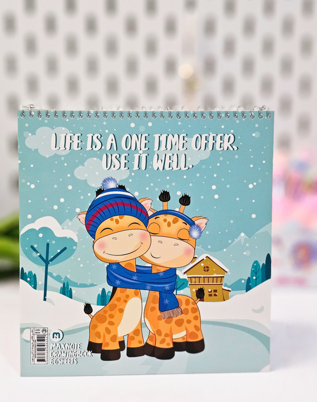 دفتر نقاشی مربعی جلد مقوایی ۶۰ برگ زرافه