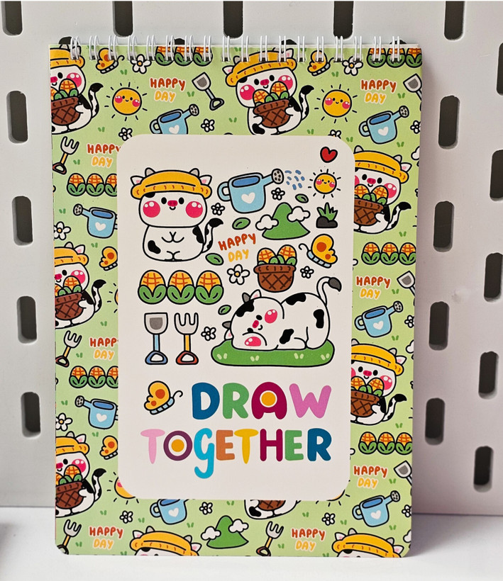 دفتر نقاشی جلد گلاسه برند پانداک ۴۰ برگ گاو