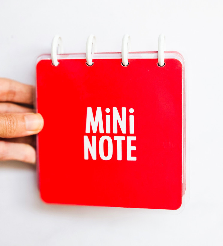 دفترچه دکمه ای جلد پرس شده آبرنگ ۱۰۰ برگ قرمز