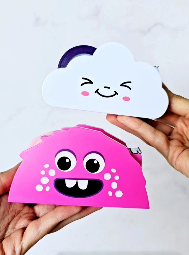 پایه چسب فانتزی به همراه چسب طرحدار هیولا و ابر