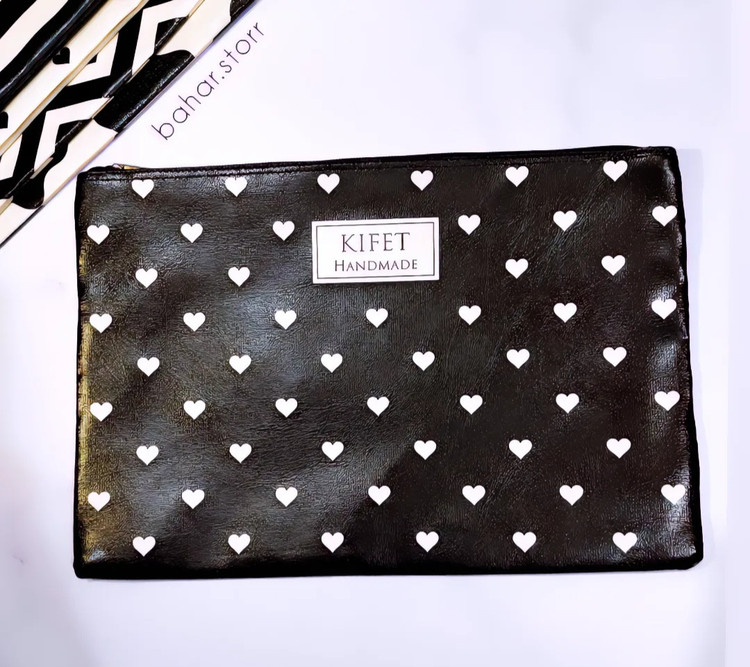 کاور چرمی a4 برند کیفت قلبی مشکی