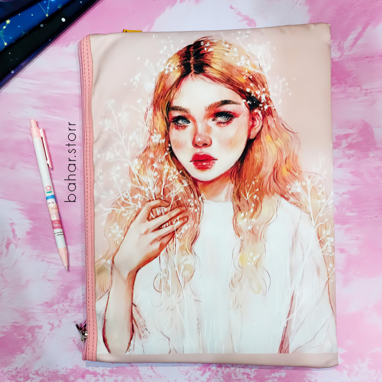 کاور فانتزی پارچه ای برند سویل a4 طرح دختر گلبهی