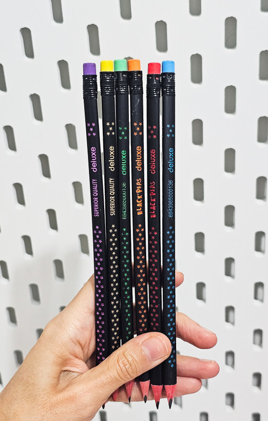 مداد مشکی پاکندار بدنه مثلثی