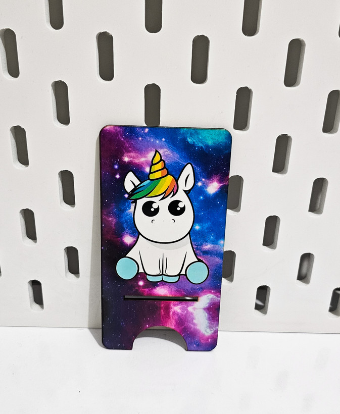 استند موبایل طرح یونیکورن کهکشانی